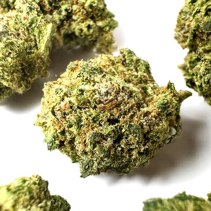 Small Buds Apple Pie - Interior