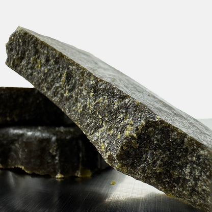 Innenseite einer Scheibe CBD Crumble