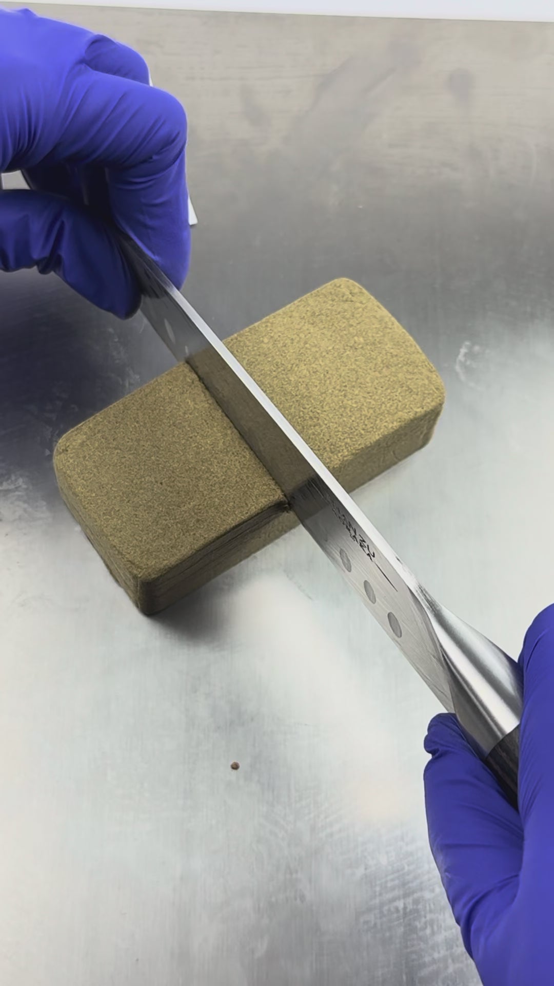 Charger la vidéo: Vidéo de présentation du Pollen Super Special Sauce 20% CBD