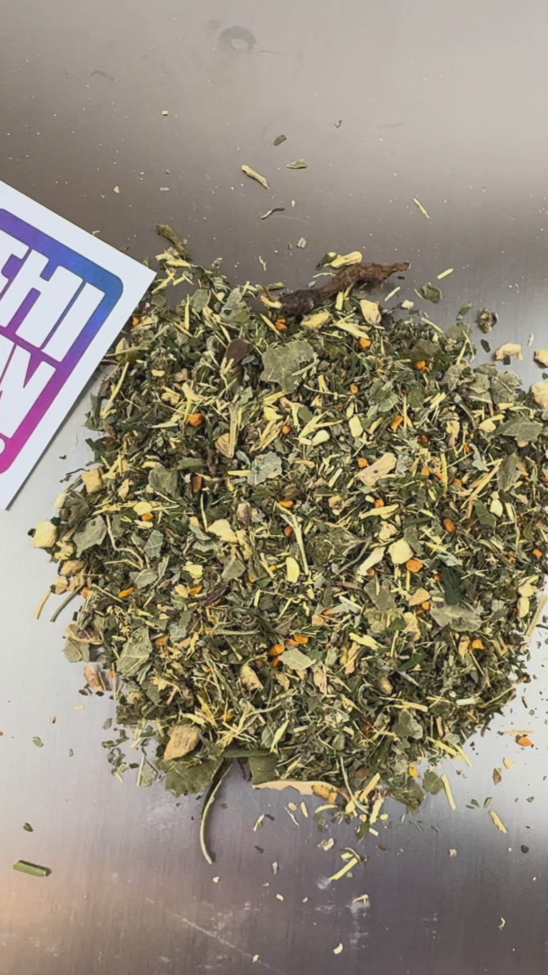 Charger la vidéo: Vidéo de présentation de la Tisane Feuillages Dorés